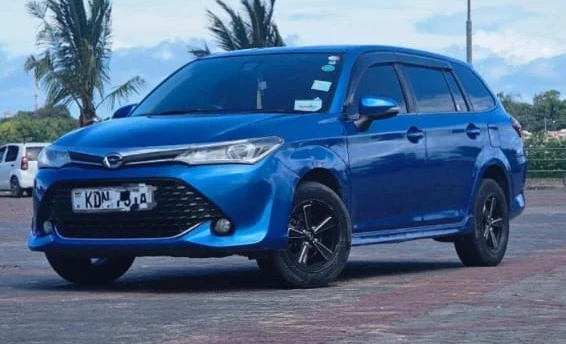 Toyota filder 2016 front